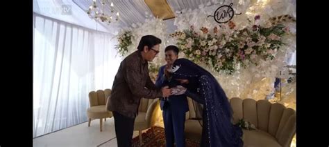 5 Potret Andre Taulany Datang Ke Pernikahan Asisten Tono Sewa Gerbong