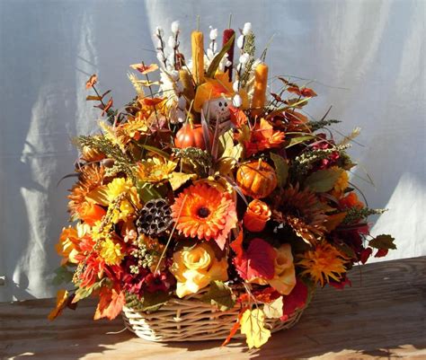 Autumn Basket Arrangements ~ Autumn Crafts Picture