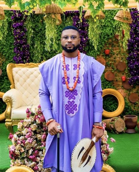 Classic Nigerian Couple Outfitsigbo Traditional Wedding Outfits Lilac