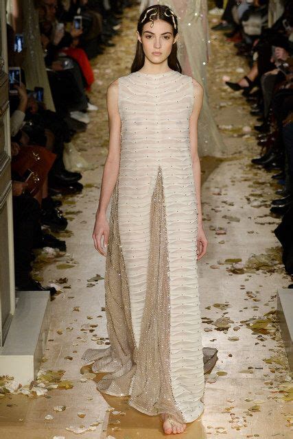 Valentino Spring 2016 Couture Collection Vogue Runway Celebrity