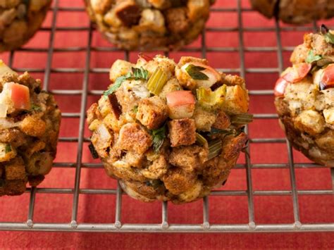 Apple And Onion Stuffin Muffins Recipe Rachael Ray Food Network