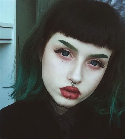 Septum Piercing Tumblr Alt Makeup Straight Eyebrows Punk Makeup