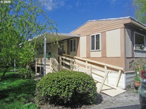 Single Wide Manufactured1 Story Manufactured Home Eugene Or