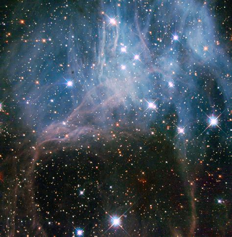 Nasa Hubble Peeks Inside A Stellar Cloud