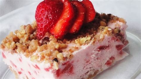 Frosty Strawberry Squares Recipe