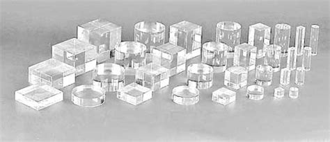 Cubes En Plexiglas Pour Vitrines Commandez Sur Techni Contact