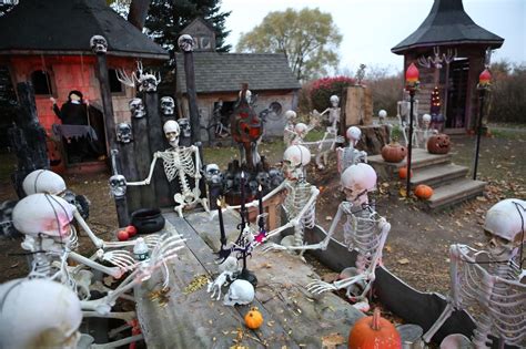 Massive Halloween Display Draws Thousands To Upstate Ny Home Photos