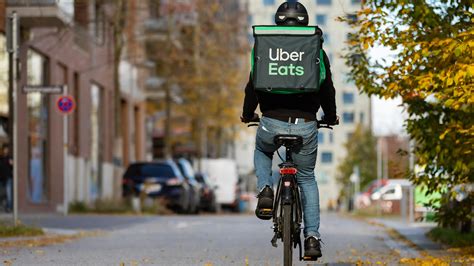 Lieferplattform Uber Eats Startet In Zwei Weiteren Städten