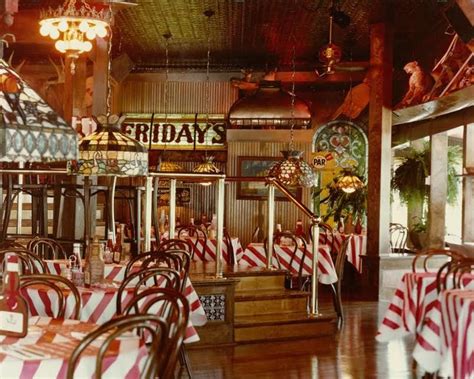 Old Tridays Restaurant Interior Design Antiques Inside Decor
