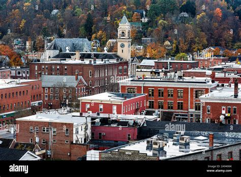 Downtown Montpelier Vermont Usa Hi Res Stock Photography And Images Alamy