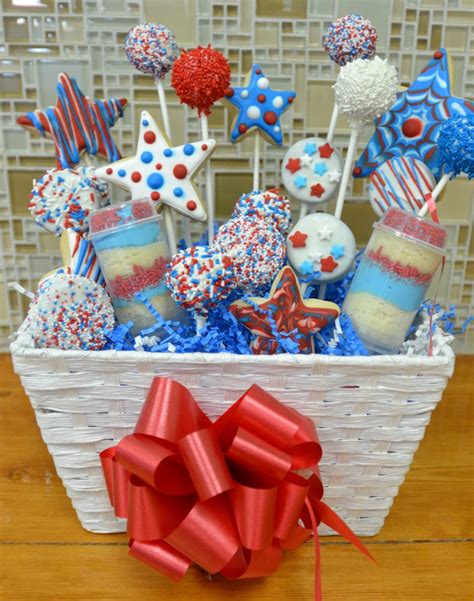 Celebrate the 4th of july with these fun patriotic activities. 135 best 4th of July Basket ideas images on Pinterest | Basket storage, Wicker baskets and Gift ...