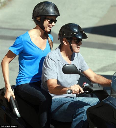 George Clooney And Stacy Keibler Continue Italian Sojourn With Scenic