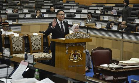 Dewan perwakilan rakyat daerah (dprd). PH hanya akan kuasai Dewan Negara pada hujung 2020