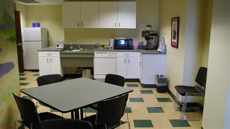 Visit here to check out the wide selections of breakroom tables and chairs! 4 Breakroom Perks Your Employees Will Truly Appreciate ...