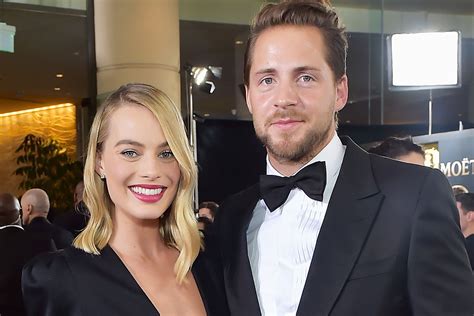 He is well known as the husband of australian actress margot robbie. Tom Ackerley's Bio-Wiki: Net Worth,Wedding,Car,Nationality ...