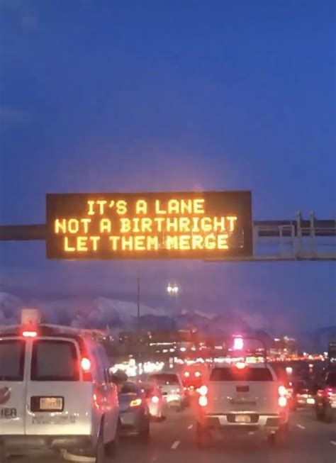 UTAH has its issues, but it’s traffic signs are top notch : funny
