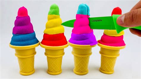 Helados De Colores Para Niños Cortando Helados De Arena Mágica