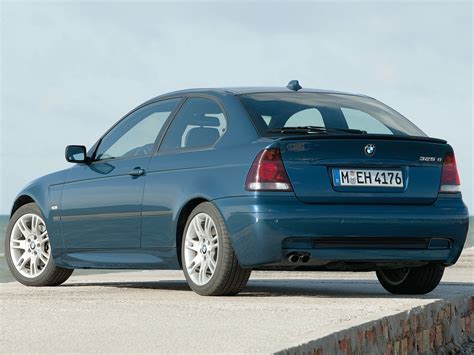 However, the 1 series did not appear in north america until 2008. BMW 3 Series Compact (E46) specs & photos - 2001, 2002 ...