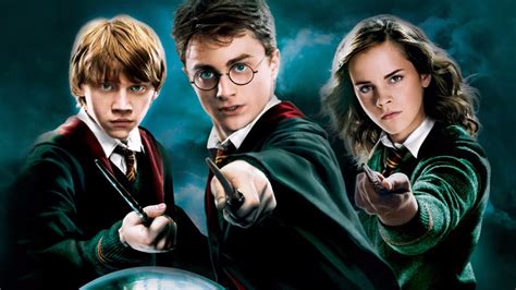 While the harry potter films don't have a consistent streaming home in the us and uk at the time of publication, the motion picture series based on jk we'll show you both the chronological and release orders of the films, and explain which harry potter movies are the best based on their imdb rankings. "Harry Potter"-Serie: So könnte sie aussehen - Serien News ...