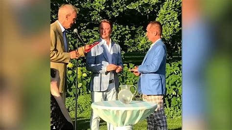 Rauner Stirs Controversy By Officiating Same Sex Wedding Abc7 Chicago