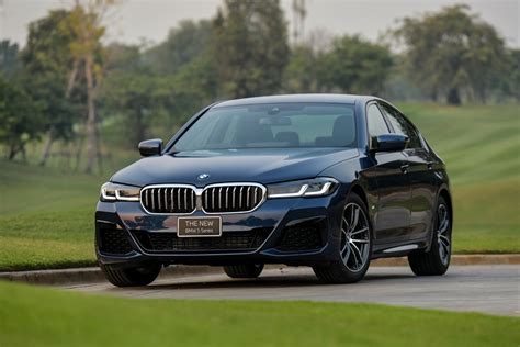 Check spelling or type a new query. BMW Series 5 520d M Sport MY2021 2021 ราคา 3,539,000 บาท ...