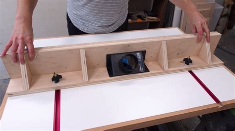 Free router table plans so you can diy your own router for your woodworking shop. DIY Router Table and Fence Build | DIY Montreal