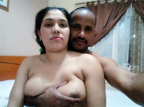 Hot Indian Aunty And Uncle 🔥🔥🔥🔥🔥🔥 Pics 5181689687289473120121 Porn Pic Eporner