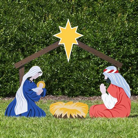 An outdoor nativity scene is the perfect way to celebrate your faith during the holiday season and spread christmas cheer throughout the neighbourhood. Large Outdoor Nativity Scenes - Bring Out True Meaning of ...