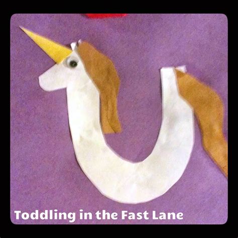 Toddling In The Fast Lane U Es De Unicornio Letter A Crafts