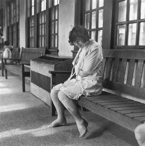 Haunting Photos Taken Inside Mental Asylums Of Decades Past