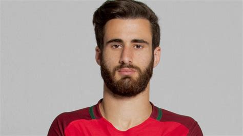 Get all latest news about rafa silva, breaking headlines and top stories, photos & video in real arsenal interested in benfica attacking midfielder rafa silva, 27, with portuguese ace keen on. Oficial. Rafa Silva no Benfica por 16 milhões - Renascença