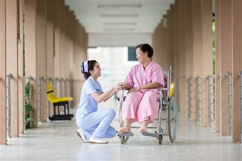 √ Ini 8 Keistimewaan Menjadi Seorang Perawat Yang Wajib Menjadi Kebanggaan