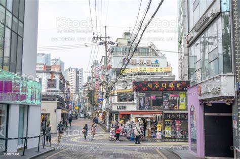 Hongdae Street View In Seoul Stock Photo Download Image Now Alley