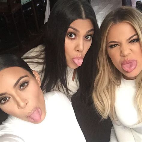 Kourtney Shares How Shes Not As Close With Khloe Anymore Stellar