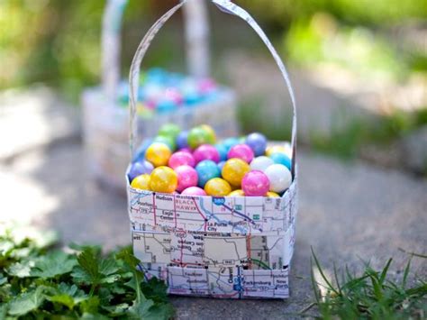 How To Make A Woven Map Easter Basket Hgtv