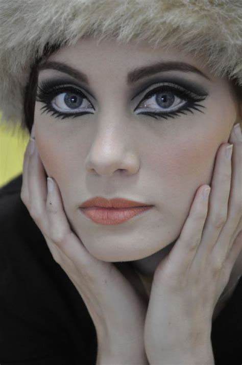 Sixties Make Up 60s Makeup Makeup Inspiration Make Up
