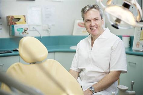 dentarana dr alan fitzpatrick dentist arana hills dentarana