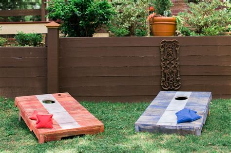 5 exciting designs to choose from! How to Upcycle an Old Pallet Into a Cornhole Game | 10 ...