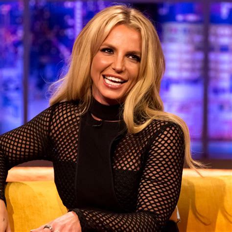Britney Spears Opens Up About Pregnant Sex Life Motherhood Fears Us Weekly
