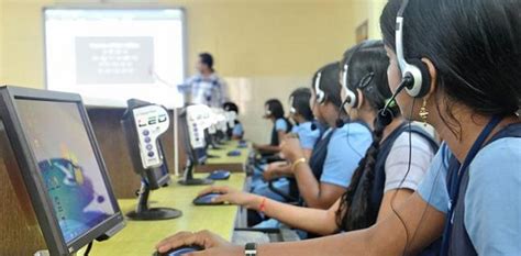 40083 School Classrooms Turn Hi Tech In Kerala