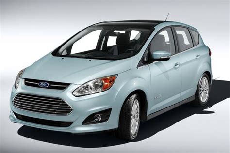 Ford is eager to compare. 2015 Toyota Prius v vs. 2015 Ford C-MAX: Which is Better ...