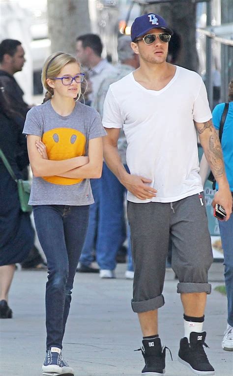 Ryan Phillippe And Ava From The Big Picture Todays Hot Photos E News