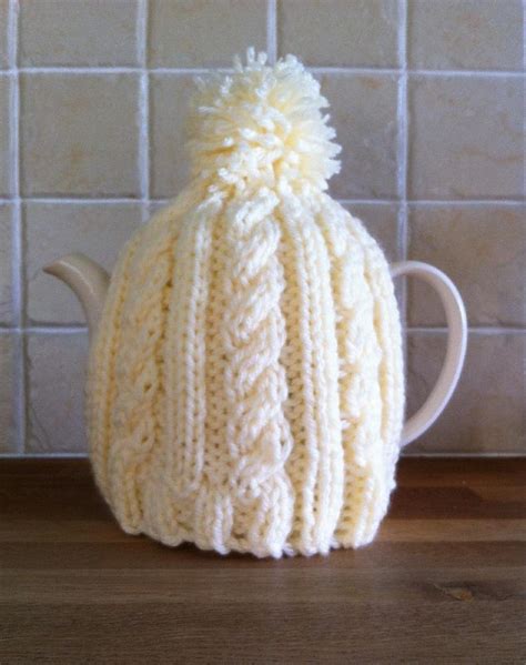 Easy Cable Tea Cosy Knitting pattern by Daisy Gray Knits | Knitting ...