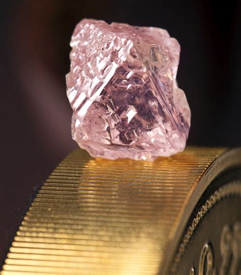 The Argyle Pink Jubilee A 1276 Carat Pink Diamond Is The Largest Of