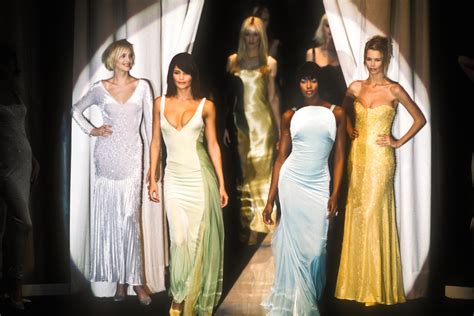 Ready To Wear Collection Gianni Versace Fall 1995 Milan Helena