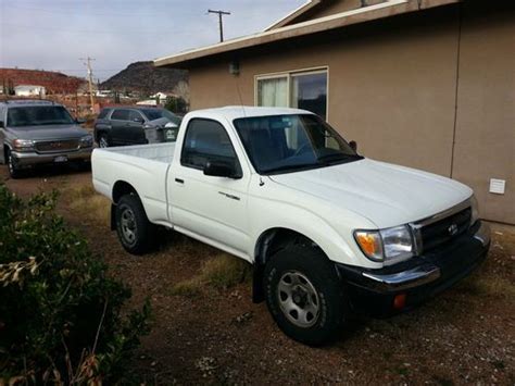 Purchase Used 1998 Toyota Tacoma Dlx Standard Cab Pickup 2 Door 27l In