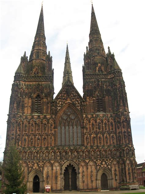 Top 10 Treasures of Lichfield Cathedral - Birmingham
