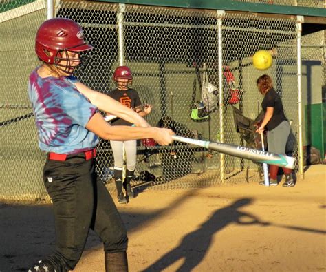 Swing Time For Clear Lake Softball Lake County Record Bee