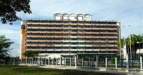 Check spelling or type a new query. Foreign Universities with Campus in Malaysia