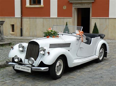 Pin von Nutzer auf Pin&Win Jasmin Pütz | Hochzeit auto, Hochzeitsauto